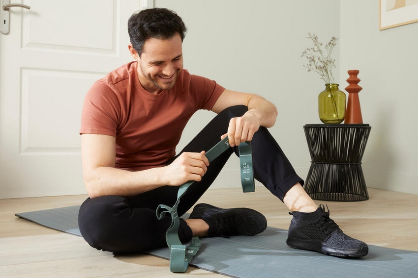Nữ tập gym đa năng cần chọn giày có độ linh hoạt cao