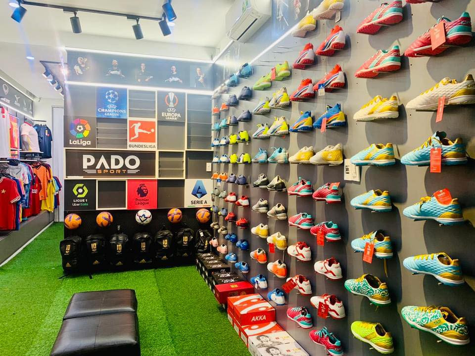 PADO Sports với đa dạng giày đá bóng và phụ kiện