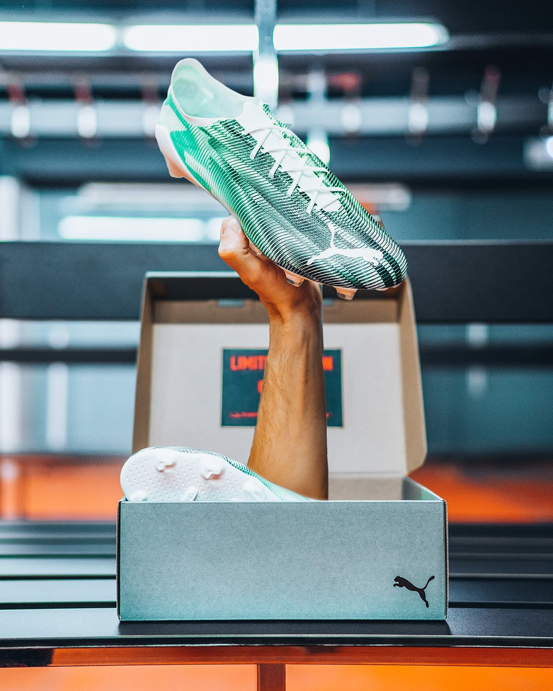 Puma Ultra SL 21: Đôi giày bóng đá nhẹ nhất thế giới chỉ 90g