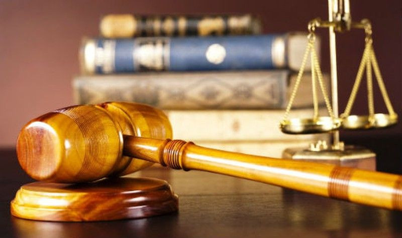Quy trình nộp đơn và xử lý yêu cầu Tòa án công nhận hiệu lực cho hợp đồng nhà giấy tay.