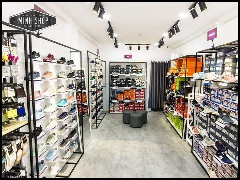 shop giày sneaker bình thạnh