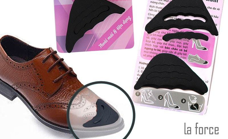 Sử dụng miếng đệm mũi giày để khắc phục giày tây bị rộng