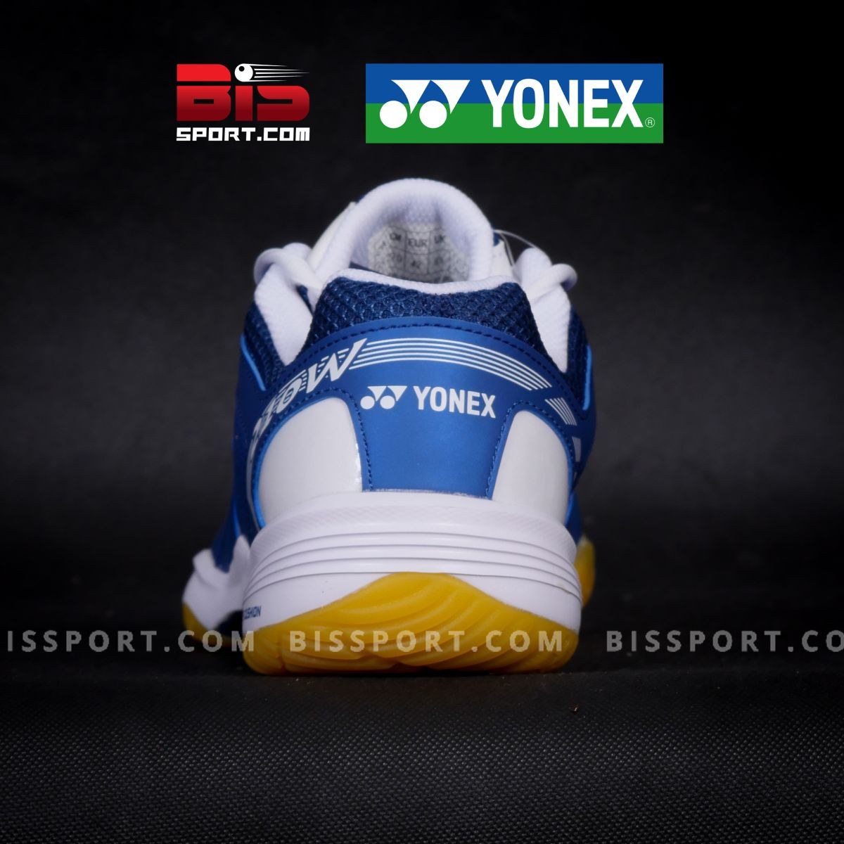 Thân giày Yonex 210W vàng với các lỗ thoáng khí