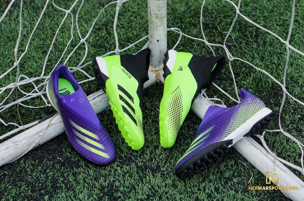 Thiết kế cổ thun và upper của giày đá bóng Adidas không dây, ôm sát chân