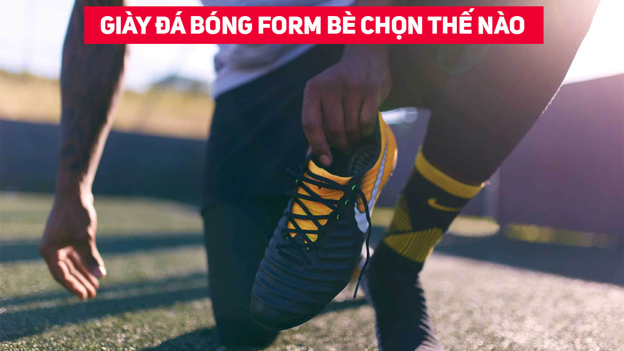 Thiết kế giày đá bóng ôm chân để tối ưu hiệu suất kiểm soát bóng