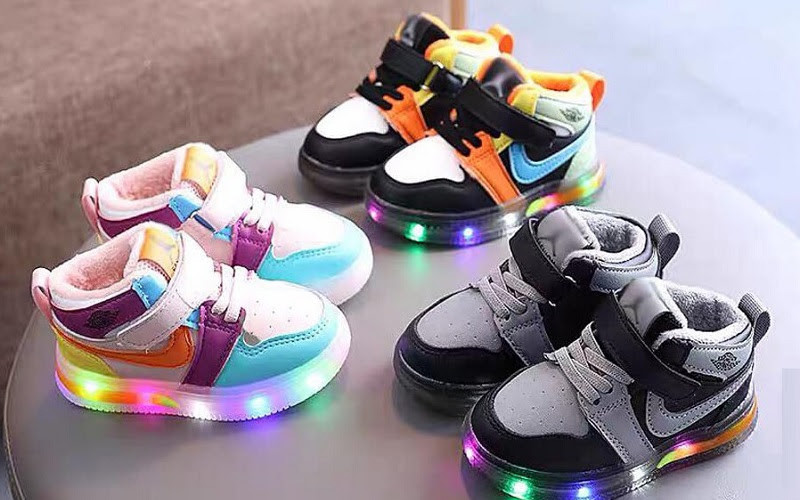 Tìm hiểu bảng size giày bé Quảng Châu giúp chủ shop tối ưu kinh doanh