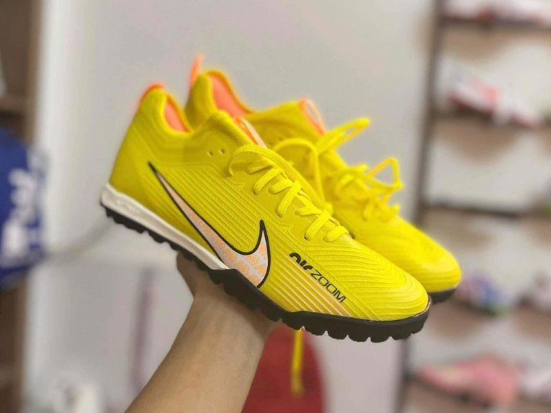 Viễn Sport, địa chỉ uy tín cho giày đá bóng