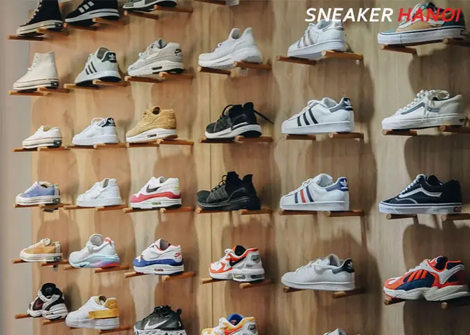 Top 15+ Đôi Giày Sneaker Trắng Nam Kinh Điển: Lựa Chọn Trường Tồn Cùng Thời Gian