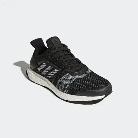 Đánh Giá Adidas Ultra Boost St S80616: Liệu "đế Mây" Có Đáng Với Kỳ Vọng?