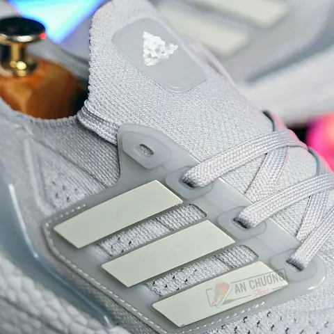 Adidas Pure Boost Có Cần Lót Giày Không?