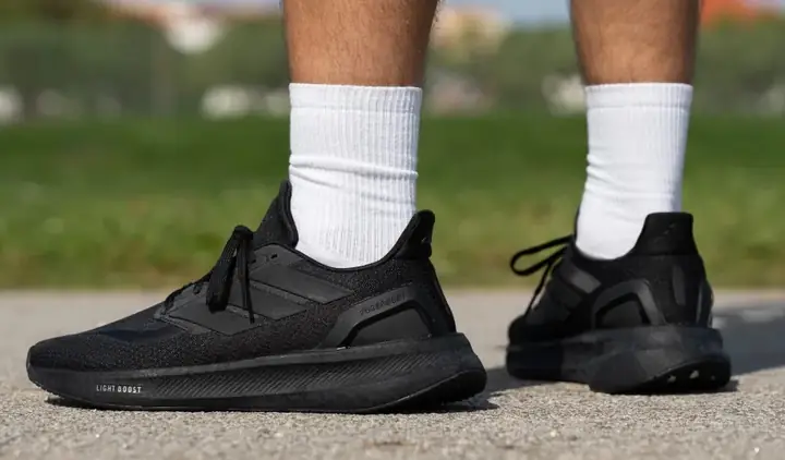 Adidas Pure Boost Có Cần Lót Giày Không?