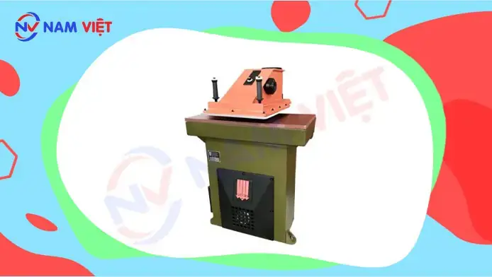 An Toàn Lao Động Trong Sản Xuất Giày Da: Những Nguy Cơ Thường Gặp Và Giải Pháp Toàn Diện