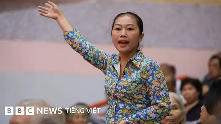 Bà Nguyễn Thị Quyết Tâm Bị Ném Giày: Sự Thật Đằng Sau Đoạn Phim Gây Sốt Mạng Xã Hội