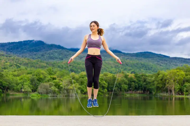 Bánh Mì Bản Bụng Dày Hơn Hay Bản Cánh Giày Hơn: Đâu Là Lựa Chọn Chuẩn Vị?