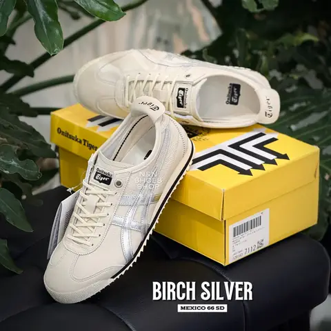 Review Chi Tiết Top 5 Địa Chỉ Bán Giày Adidas Sample Uy Tín Tại Quận Bình Thạnh
