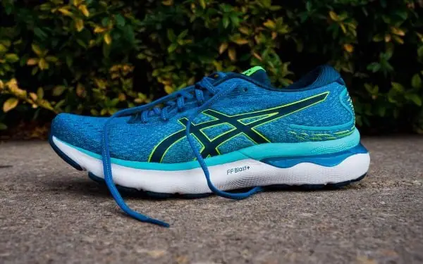 Đánh Giá Chi Tiết Giày Chạy Bộ Nam Asics Gel-nimbus 20: Có Xứng Đáng Đồng Tiền Bát Gạo?