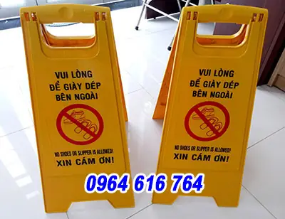 Ý Nghĩa Và Quy Định Về Biển Báo Vui Lòng Để Giày Dép Ở Ngoài