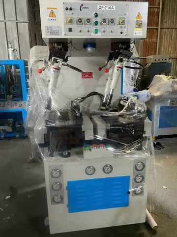 Khám Phá Các Bộ Phận Máy Ép Trong Ngành Da Giày Và Ứng Dụng Quan Trọng