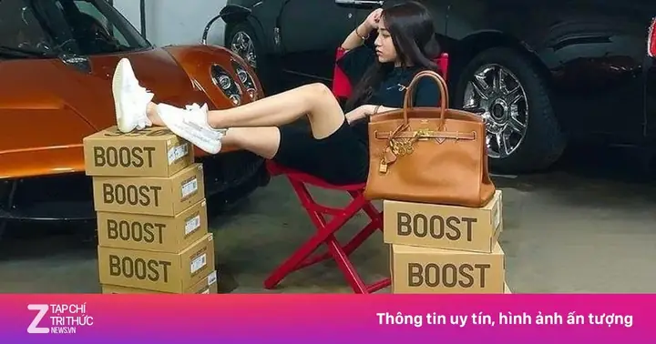 Đánh Giá Chi Tiết Bộ Sưu Tập Giày Của Con Gái Minh Nhựa