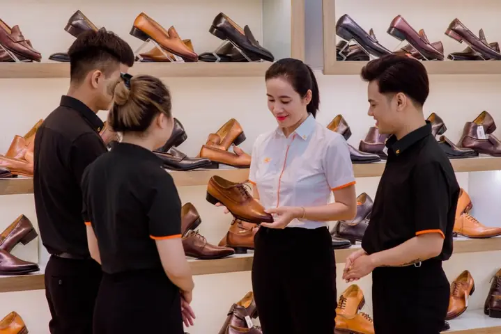 Top 5 Cửa Hàng Giày Uy Tín Có Chính Sách Đổi Trả Linh Hoạt Nhất Hiện Nay Top 5 Cửa Hàng Giày Uy Tín Có Chính Sách Đổi Trả Linh Hoạt Nhất Hiện Nay