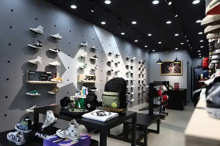 Top 6 Cửa Hàng Bán Giày Converse Chính Hãng, Uy Tín Nhất Tại Tphcm (2026)