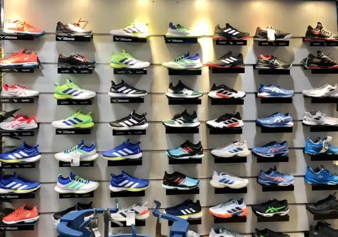Top 5+ Cửa Hàng Giày Chính Hãng Tại Hà Nội Uy Tín, Chất Lượng Nhất