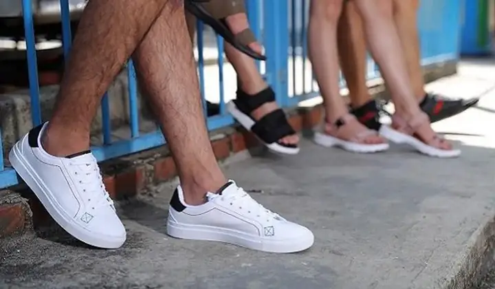 Các Kiểu Giày Thể Thao Nữ Không D Hw Phổ Biến Nhất Hiện Nay
