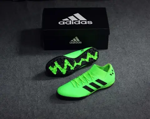 Đánh Giá Chi Tiết Các Mẫu Giày Adidas Nam Mới Nhất 2019: Phân Tích Từ Góc Nhìn Thực Tế