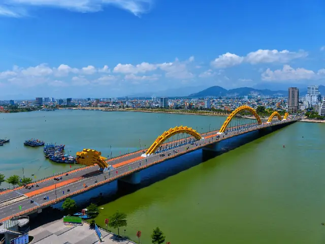 Top 10 Shop Giày Thể Thao Đà Nẵng Uy Tín, Chất Lượng Nhất Năm 2025