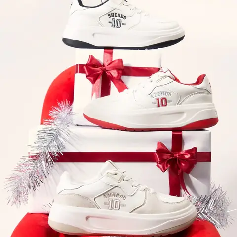 Top 8 Các Thương Hiệu Giày Sneaker Nữ Nổi Tiếng Phải Có Trong Tủ Đồ