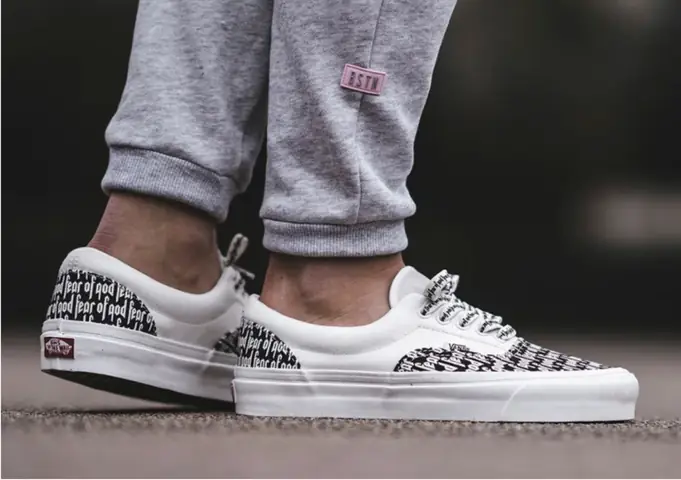 Các Kiểu Buộc Dây Giày Vans Fear Of God Edition Độc Đáo Và Thời Trang
