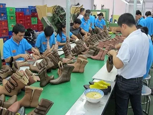 Cách Chọn Nguyên Liệu Cho Lớp Lót Giày Adidas