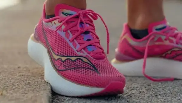 Cách Chọn Nguyên Liệu Cho Lớp Lót Giày Adidas