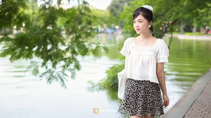 Cách Đứng Chụp Hình Khi Mang Giày Cao Gót Đẹp Tự Nhiên Và Quyến Rũ