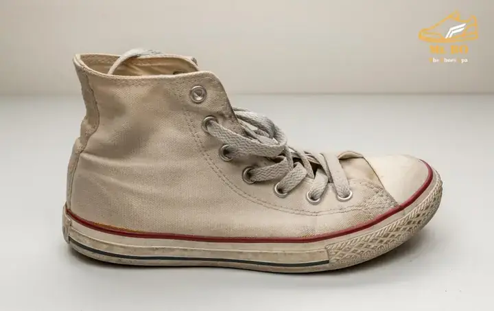 Các Bước Giặt Giày Converse Trắng Bằng Baking Soda Hiệu Quả Tận Góc