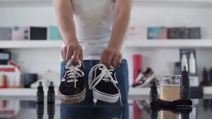 Cách Giặt Giày Vans Không Bị Phai Màu: Cẩm Nang Toàn Tập Dành Cho Tín Đồ Sneakerhead