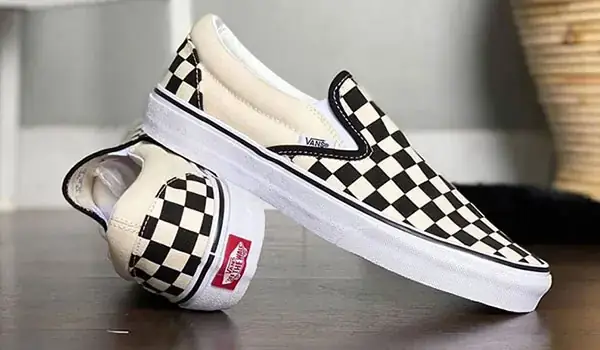 Cách Kiểm Tra Giày Vans Slip On Chính Hãng Chi Tiết Từ A-z