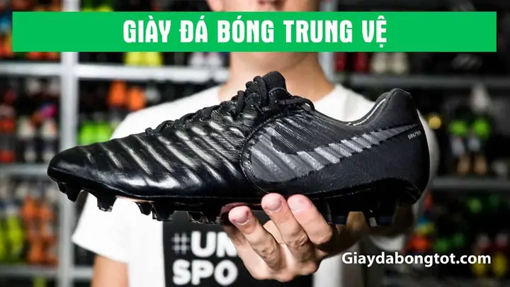 Cách Lựa Giày Đá Banh Cho Hậu Vệ