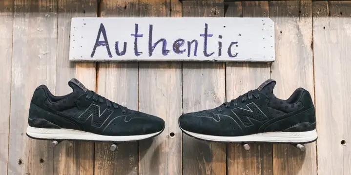 Cách Nhận Biết Giày New Balance Chính Hãng: Cẩm Nang Chi Tiết Cho Người Mua Sành Điệu Cách Nhận Biết Giày New Balance Chính Hãng: Cẩm Nang Chi Tiết Cho Người Mua Sành Điệu
