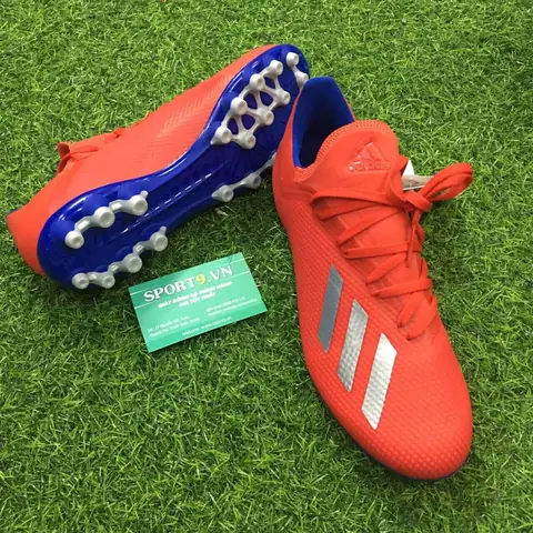 Cách Phân Biệt Giày Đá Bóng Adidas Thật Giả Chi Tiết Và Chuẩn Xác Nhất