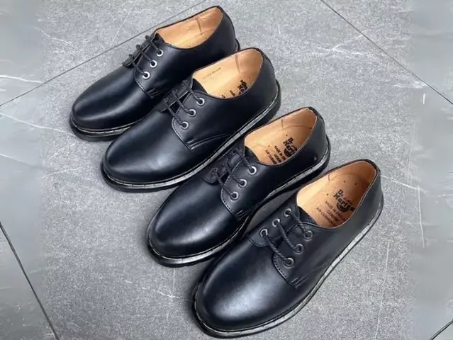 Các Phối Đồ Đẹp Với Giày Dr. Martens 1460 Cho Mọi Phong Cách