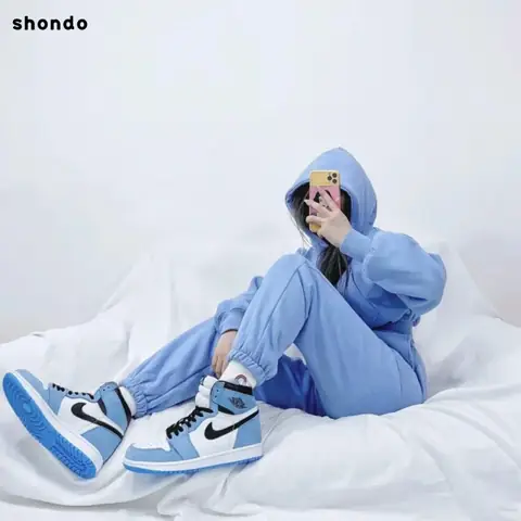 10+ Cách Phối Đồ Với Giày Màu Xanh Dương Chuẩn Style Cho Mọi Outfit