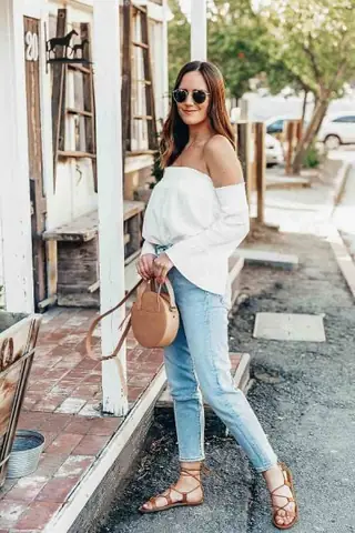 Gợi Ý 8+ Cách Phối Đồ Với Giày Sandal Đế Bệt Thêm Sành Điệu, Thời Thượng