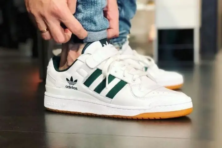 Cẩm Nang 15+ Cách Phối Đồ Với Giày Stan Smith Nam: Từ Cơ Bản Đến Nâng Cao