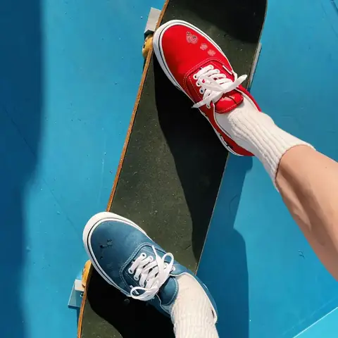 Các Cách Phối Đồ Với Giày Vans Nữ Mùa Hè Hot Nhất 2026