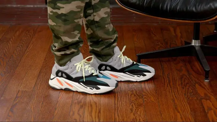 Cách Phối Đồ Với Giày Yeezy 700 Nam Chuẩn Gu Thời Trang Đường Phố
