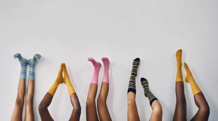 Cách Phối Vớ Với Giày Converse Trắng Chuẩn Style Nhất