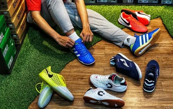 Cách Thắt Dây Giày Converse Dễ Tháo Lúc Cần