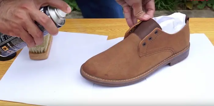 Cách Xử Lý Giày Da Bị Phai Màu Hiệu Quả Tại Nhà