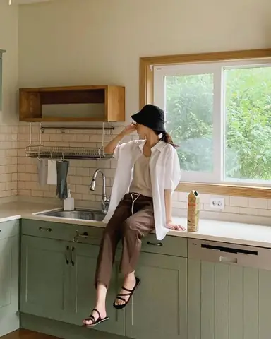 Top 10+ Các Loại Giày Dành Cho Quần Ống Xuông Phối Đẹp Nhất 2025